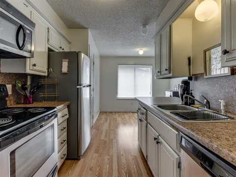 3800 Southwind Court, Oklahoma City, OK 73179