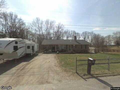Circle View, MOUNT AIRY, NC 27030