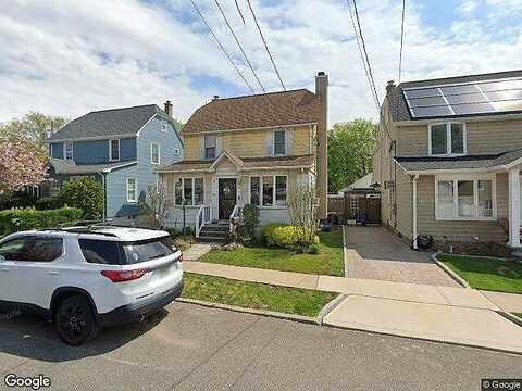 Stratford, WILLISTON PARK, NY 11596