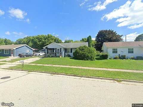 Clover, BURLINGTON, WI 53105