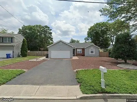 Equinox, MANAHAWKIN, NJ 08050