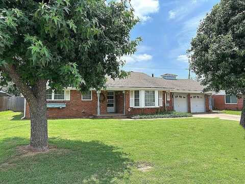 2200 SW 71st Street, Oklahoma City, OK 73159