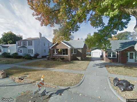 East, DECATUR, IL 62526