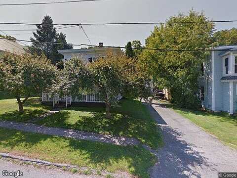 Maple, DEXTER, ME 04930