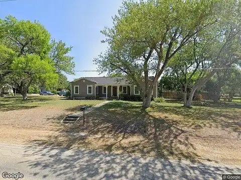 1St, FLORESVILLE, TX 78114