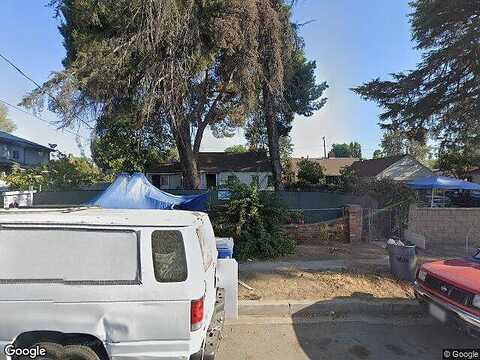 Wyandotte, VAN NUYS, CA 91405