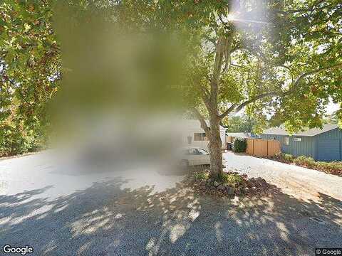 Mistletoe, REDDING, CA 96002