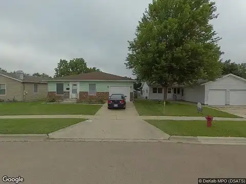 Lewis, DEKALB, IL 60115