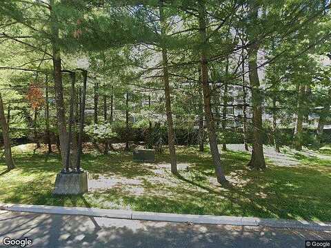 Fox Glen, HARTSDALE, NY 10530