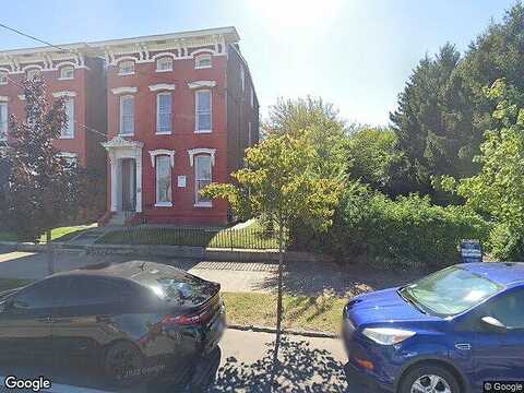 Market, LOUISVILLE, KY 40203