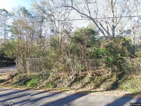 Lalanne, MADISONVILLE, LA 70447