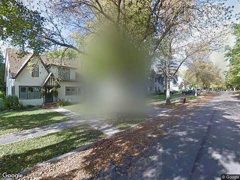 Broad, MANKATO, MN 56001