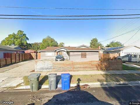Larwood, LEMON GROVE, CA 91945