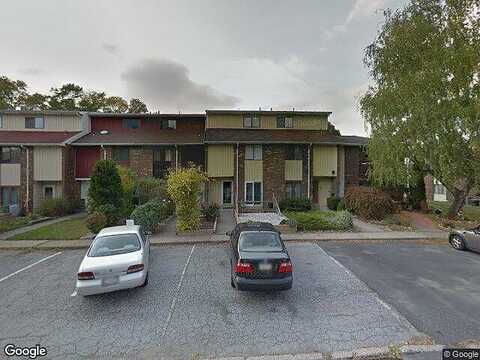 Creekside, WHITEHALL, PA 18052