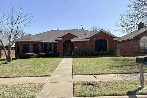 Warwick, LANCASTER, TX 75134