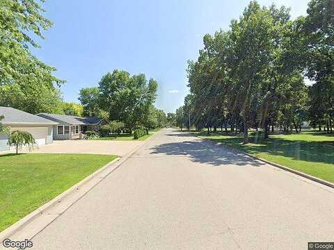 Bruce St, OSHKOSH, WI 54901