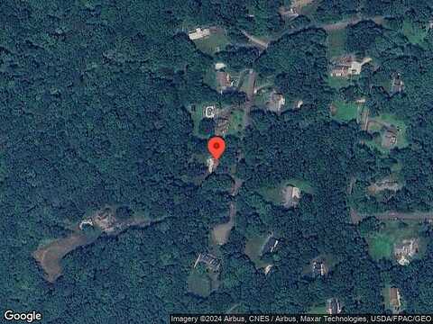 Bridle Path, NEWTOWN, CT 06470