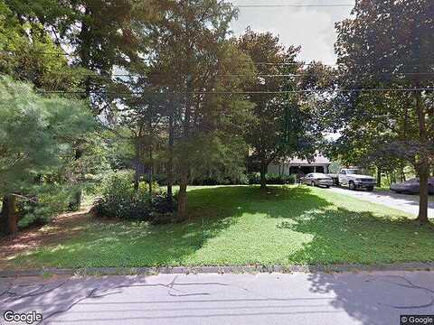 Saddle Ridge, WEST SIMSBURY, CT 06092