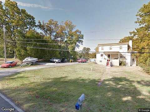 Wall, PASADENA, MD 21122