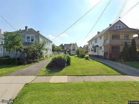 Ridgewood, LAKEWOOD, OH 44107