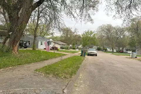 Valley, PLATTSMOUTH, NE 68048
