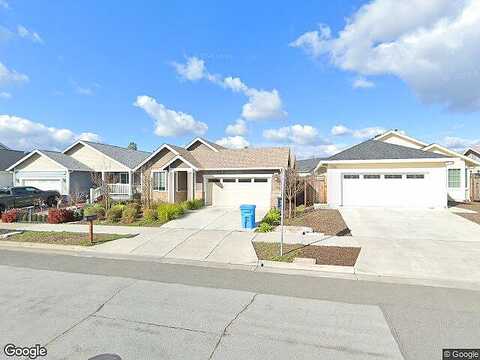 Brandee, SANTA ROSA, CA 95403