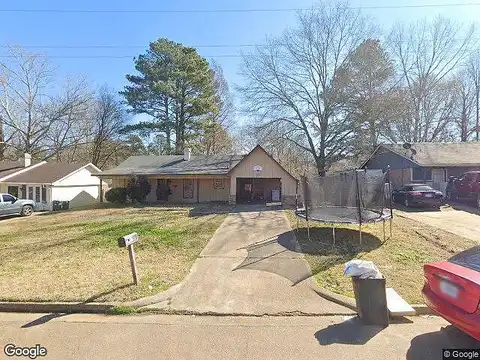 Oak Brook, JACKSON, MS 39212
