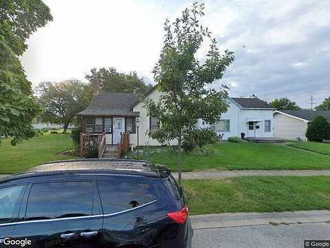 Oak, MANTENO, IL 60950