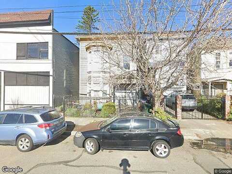 12Th, OAKLAND, CA 94607