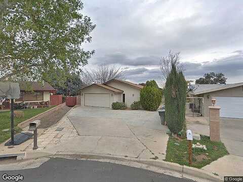 Glenetta, LAKE ELSINORE, CA 92530