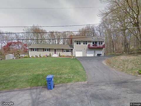 Carriage, TOLLAND, CT 06084