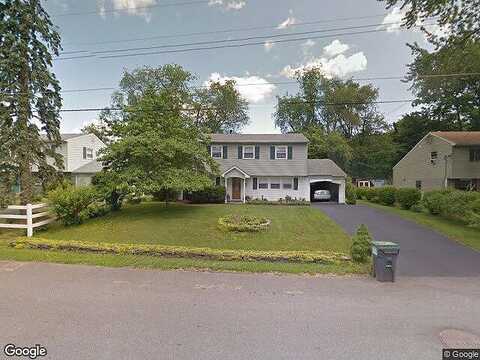 Village, SAUGERTIES, NY 12477
