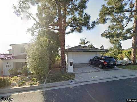Via Zurita, PALOS VERDES ESTATES, CA 90274