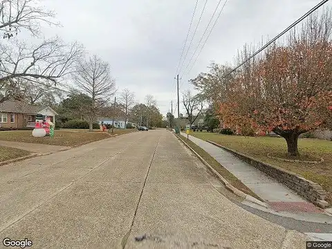 Pine St, WIGGINS, MS 39577