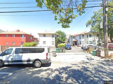 28Th Ave, OAKLAND, CA 94606