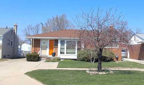 E Mile Rd, Fraser, MI 48026