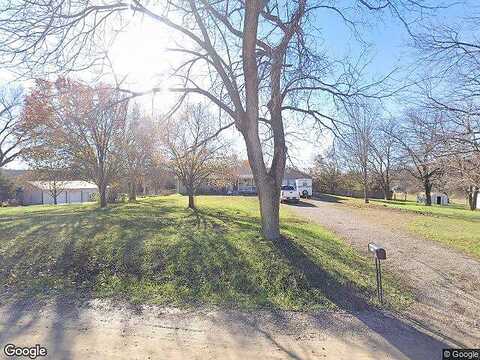 Hollingsworth, TONGANOXIE, KS 66086