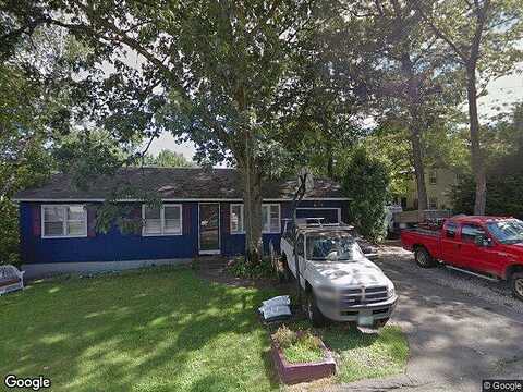 Sims, NASHUA, NH 03063