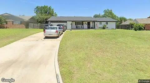 32Nd, LAWTON, OK 73505