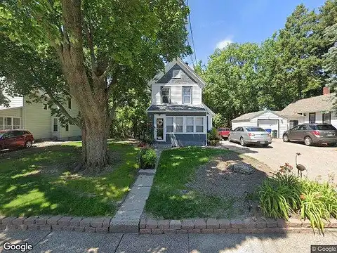 Belle, DAVENPORT, IA 52803