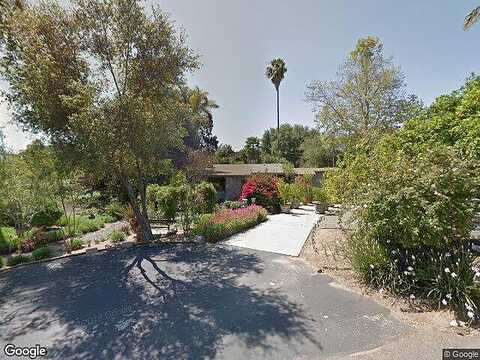 Dorothea, FALLBROOK, CA 92028