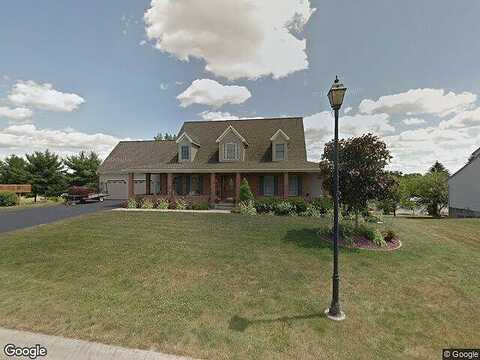 Lake, LEBANON, PA 17046