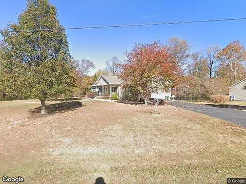 Hall, MONTROSS, VA 22520