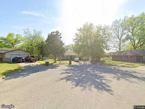Oak Hollow, SHAWNEE, OK 74804