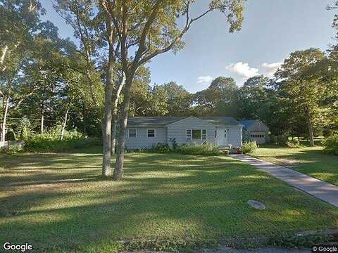 Sherwood, HAMPTON BAYS, NY 11946