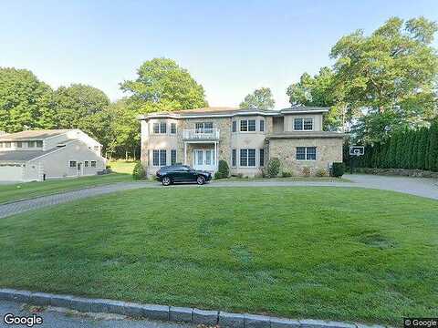 Thomas, SCARSDALE, NY 10583