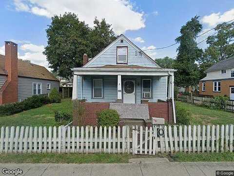 Beaver St, NEW BRIGHTON, PA 15066