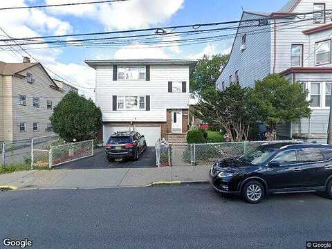 Preakness Ave, PATERSON, NJ 07502
