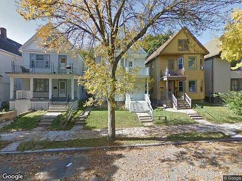 19Th, MILWAUKEE, WI 53204