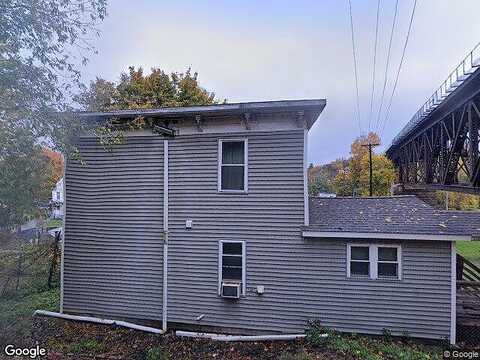 Maple, CATSKILL, NY 12414